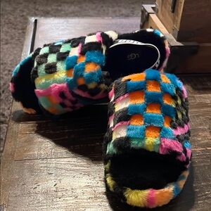 UGG fluff yeah slides